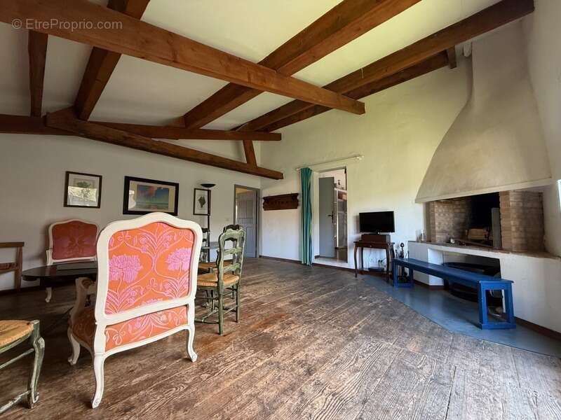 Maison à CASCASTEL-DES-CORBIERES