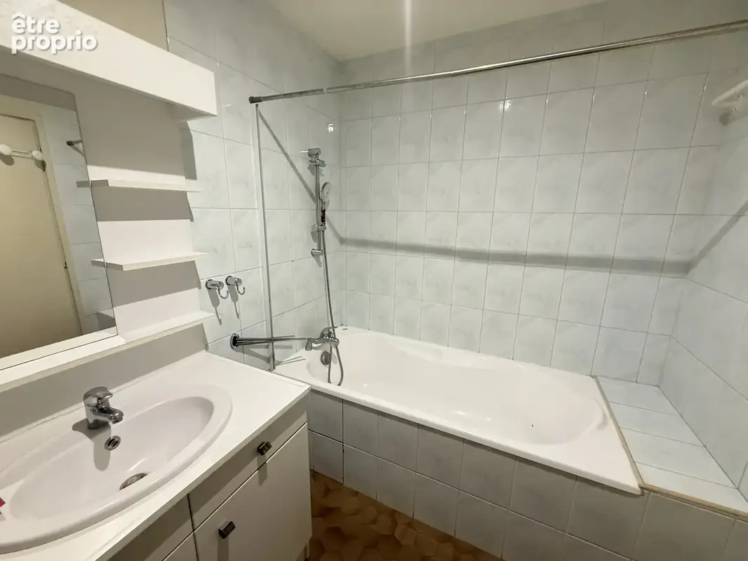 Peage de roussillon - appartement - 2 chambres - cave et parking - photo 12