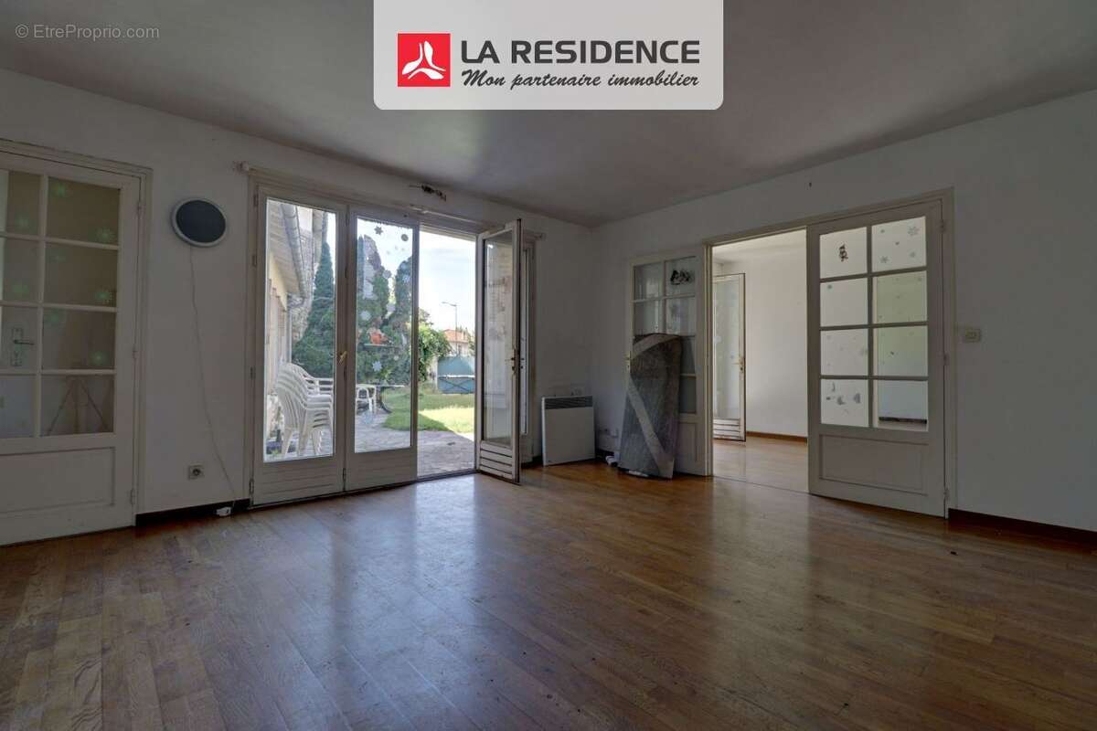 Maison 145 m² à Saint-Germain-En-Laye  - photo 7