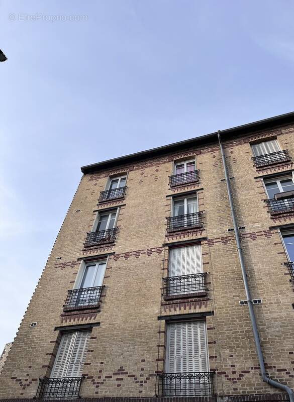 Appartement à ASNIERES-SUR-SEINE