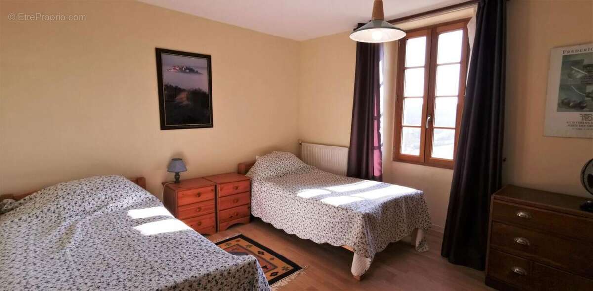 Maison 145 m² à Cordes-Sur-Ciel  - photo 8