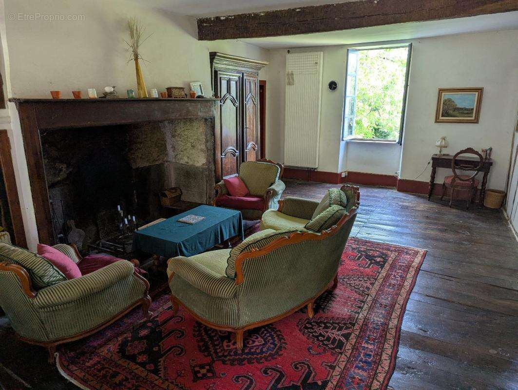 Maison à LA BASTIDE-DE-SEROU