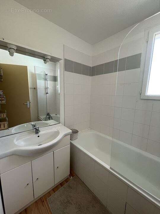 Appartement à LE VERDON-SUR-MER