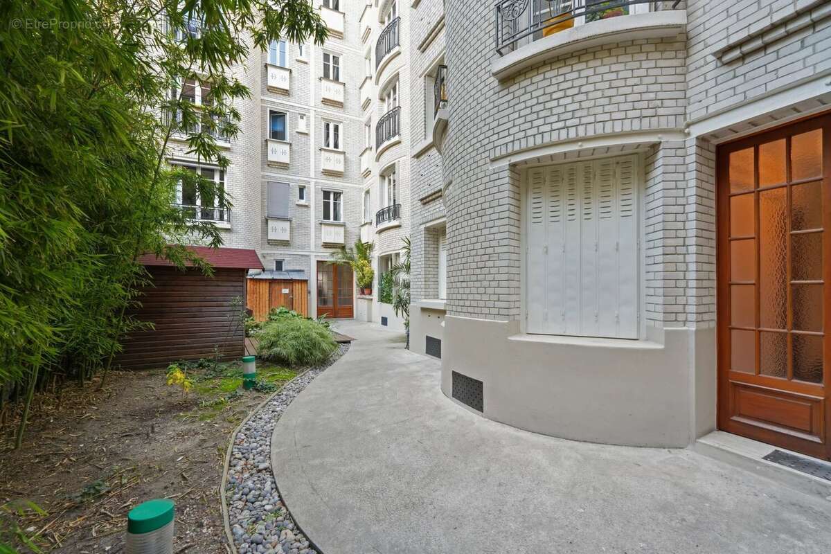 Appartement à PARIS-5E