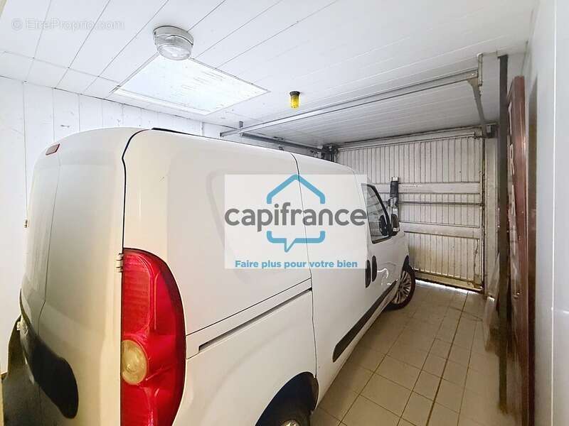 Commerce à MONTMELIAN