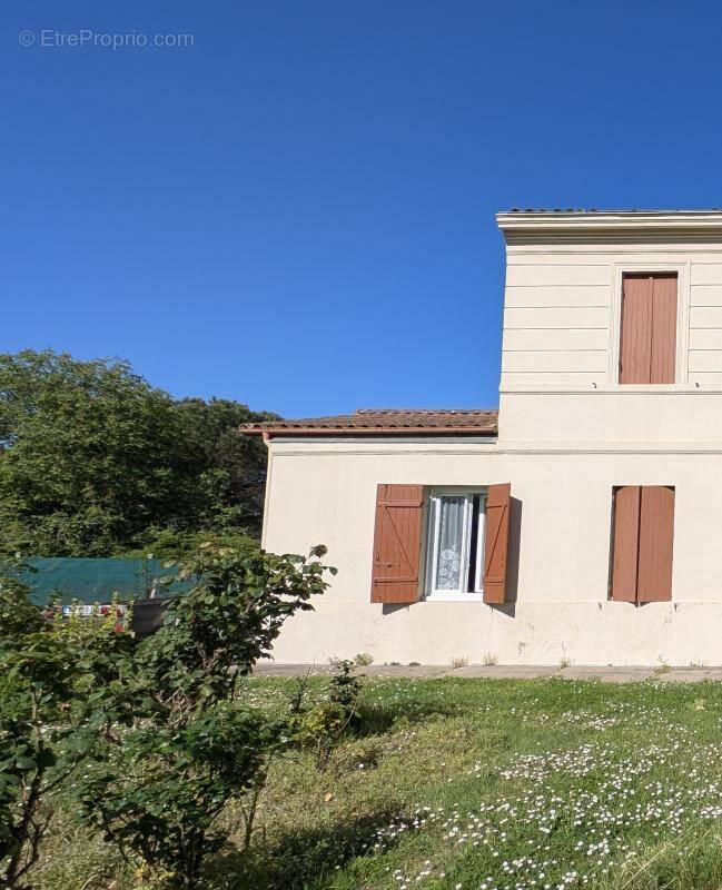 Maison à FLOIRAC