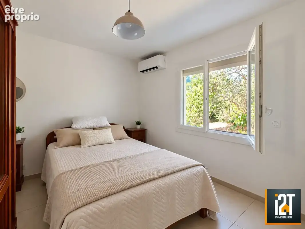 Maison 4 pièces 110 m² à vendre à Arpaillargues-Et-Aureillac (30700) - photo 6