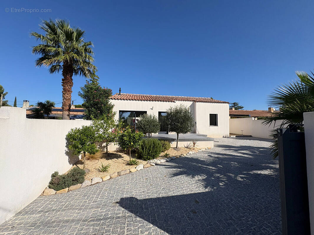 Maison à SAUSSET-LES-PINS