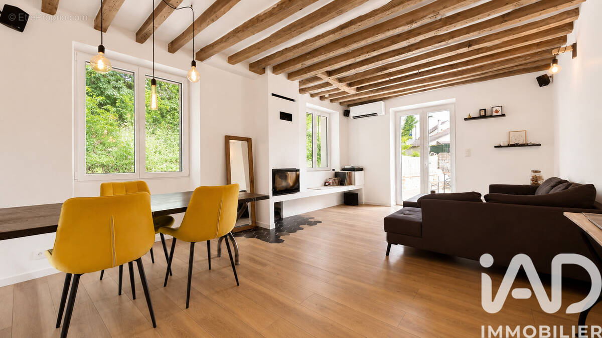 Photo 1 - Maison à ERMENONVILLE