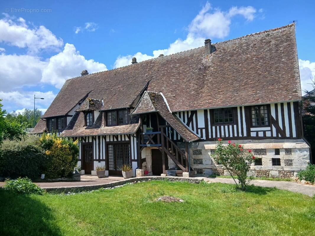 Maison à BEAUMONT-LE-ROGER