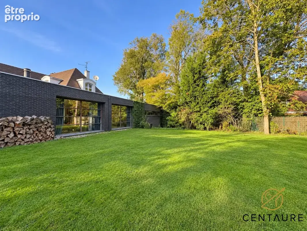 Maison 7 pièces 356 m² à vendre à Hem (59510) - photo 2