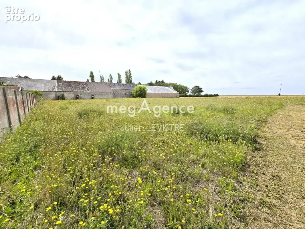 Terrain à bâtir de 850m² - photo 2