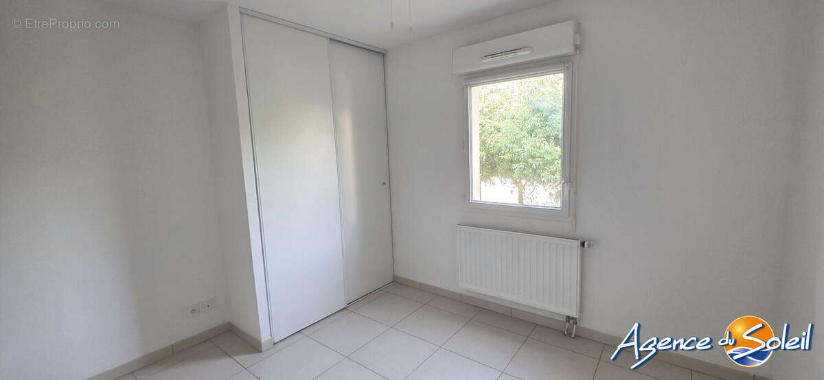 Appartement 40 m² à Saint-Laurent-De-La-Salanque  - photo 8