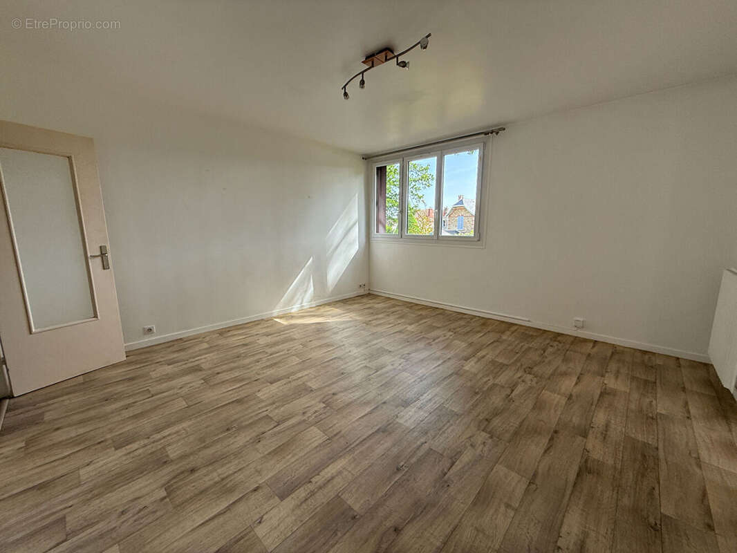 Appartement à RAMBOUILLET