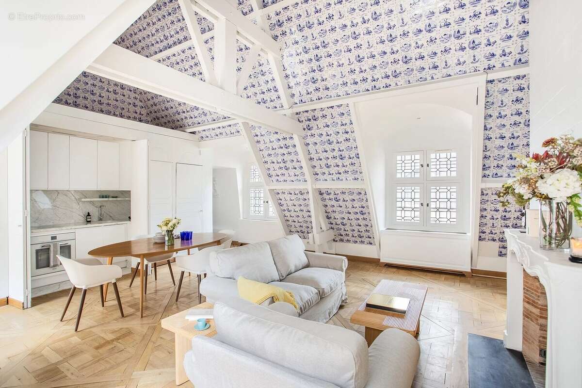 Appartement à PARIS-3E