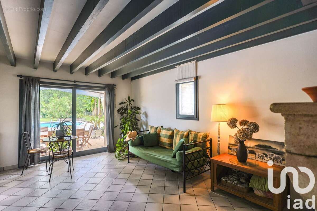 Photo 5 - Maison à SAINT-PIERRE-DE-MONS