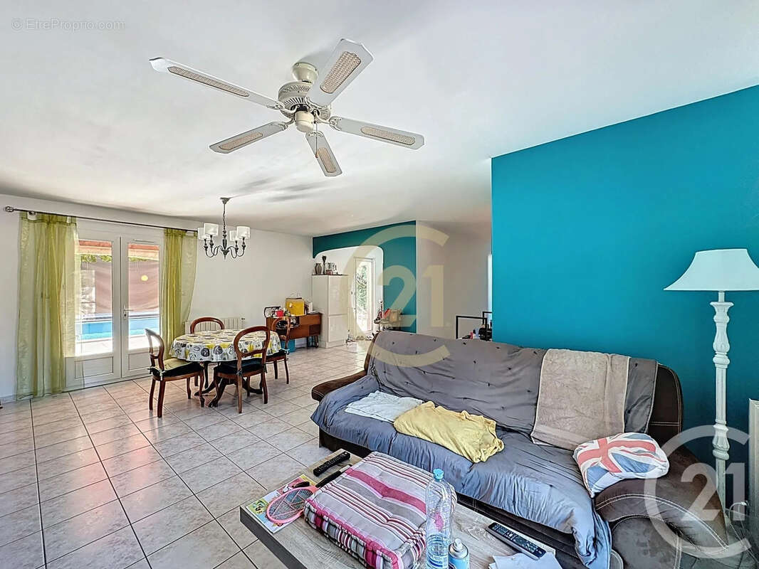 Maison à CASTILLON-DU-GARD