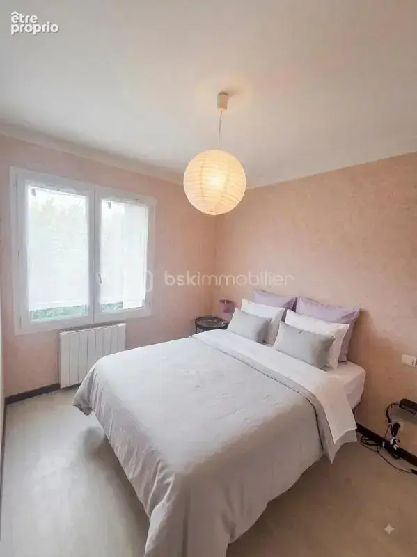 Appartement T3 de 35 m² — Centre-ville de Langogne - photo 7