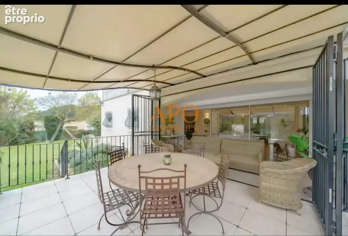 Bastide T9 + 2 villas T3 et T2 sur 6200 m2 de terrain - photo 20