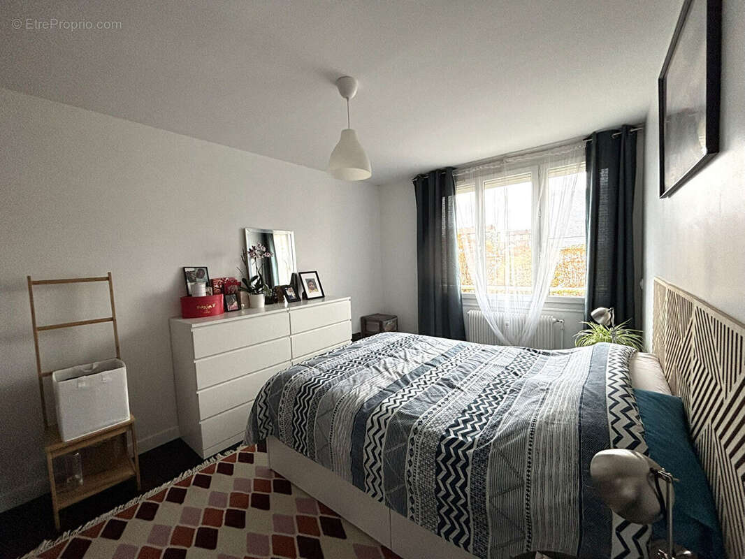 Appartement à ENGHIEN-LES-BAINS