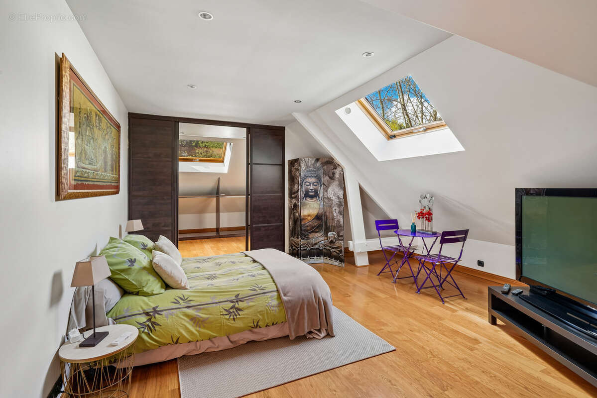 Maison à LOUVECIENNES