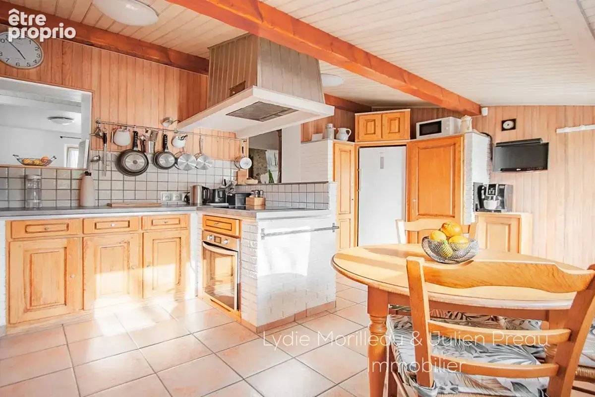 Maison de caractère  rezé -107 m² - jardin arboré - photo 4