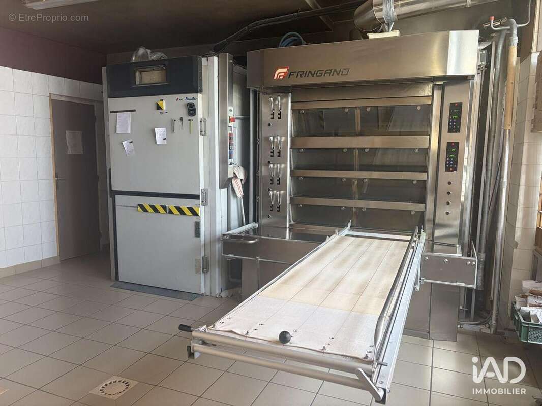 Photo 7 - Commerce à MENS