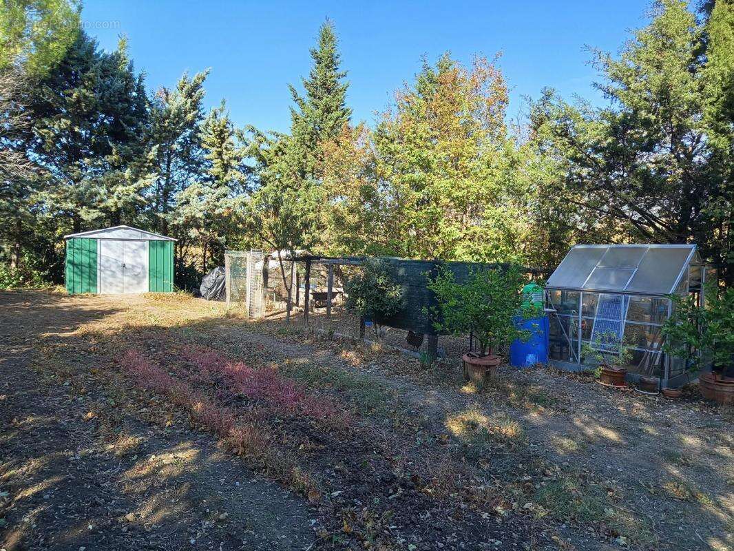 Maison à CAUDIES-DE-FENOUILLEDES