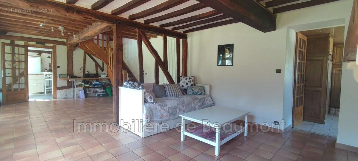 Maison à BEAUMONT-LE-ROGER