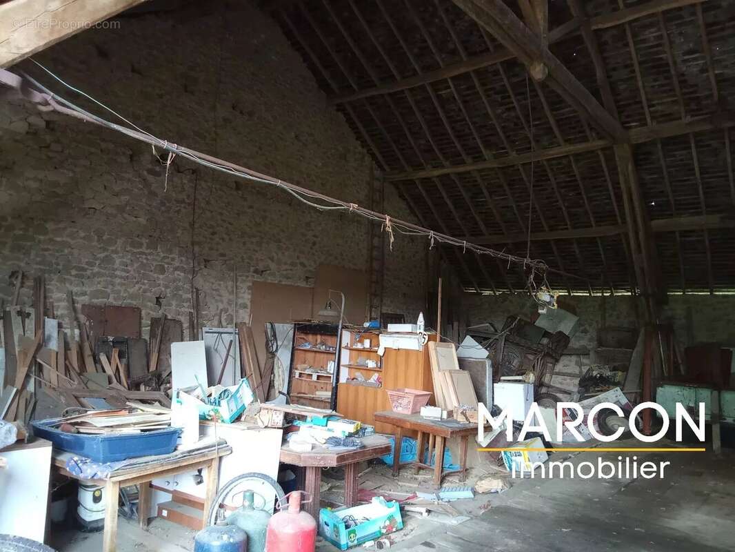 Maison à SAINTE-FEYRE