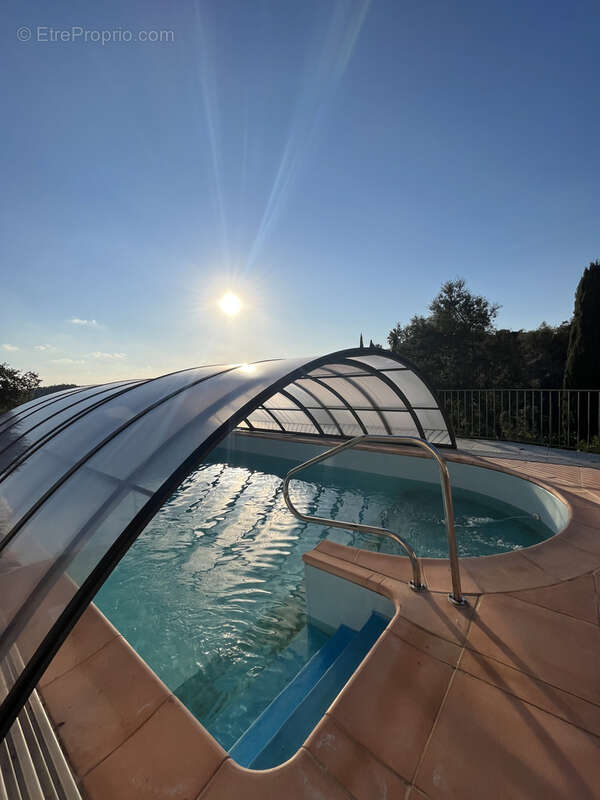 Maison à LA LONDE-LES-MAURES