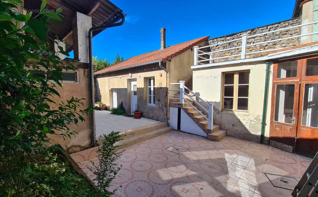 Appartement à EXCIDEUIL