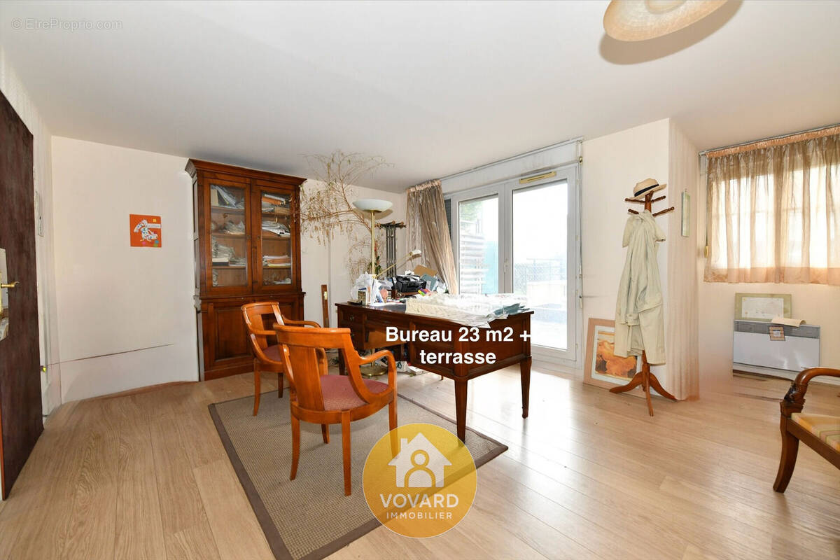 Photo 1 - Commerce à SAINT-BRICE-SOUS-FORET