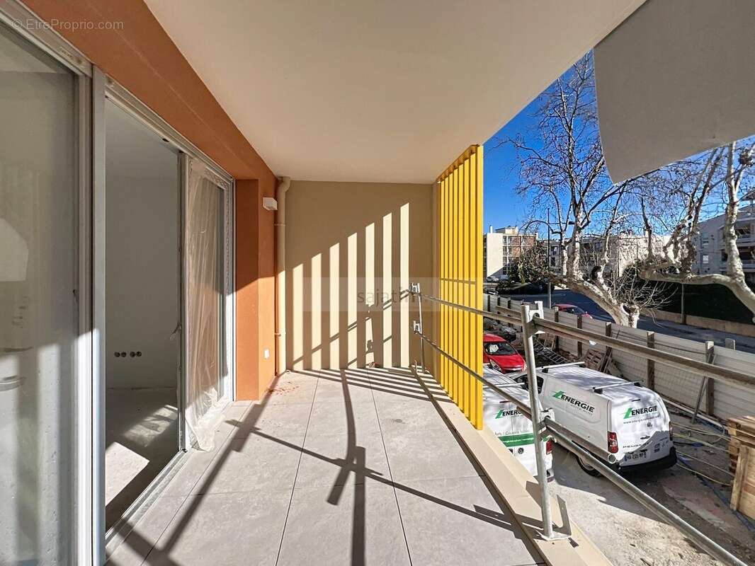Appartement à SIX-FOURS-LES-PLAGES