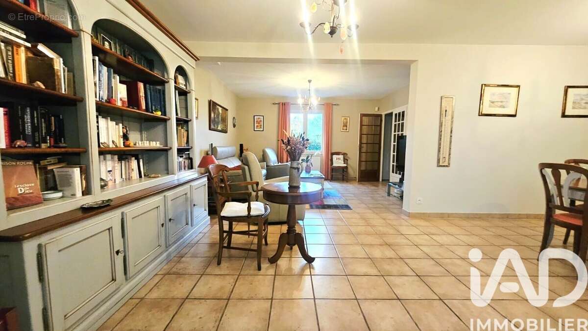 Photo 8 - Maison à CHECY