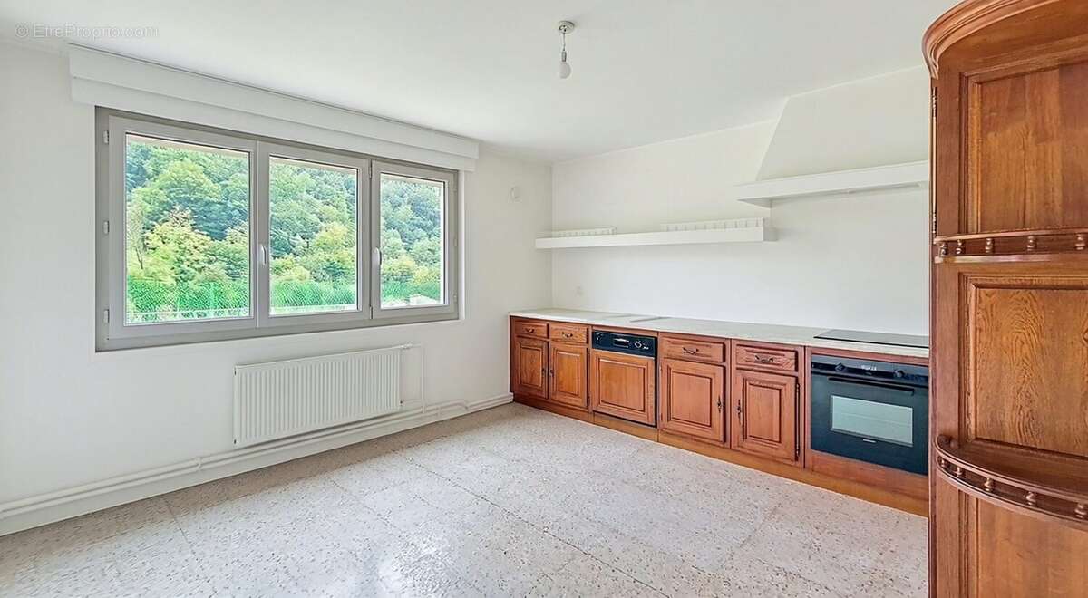 Appartement à PONT-DE-ROIDE