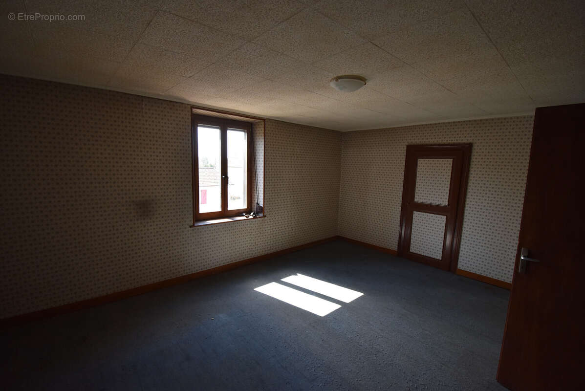 Maison à FONTAINE-LES-LUXEUIL