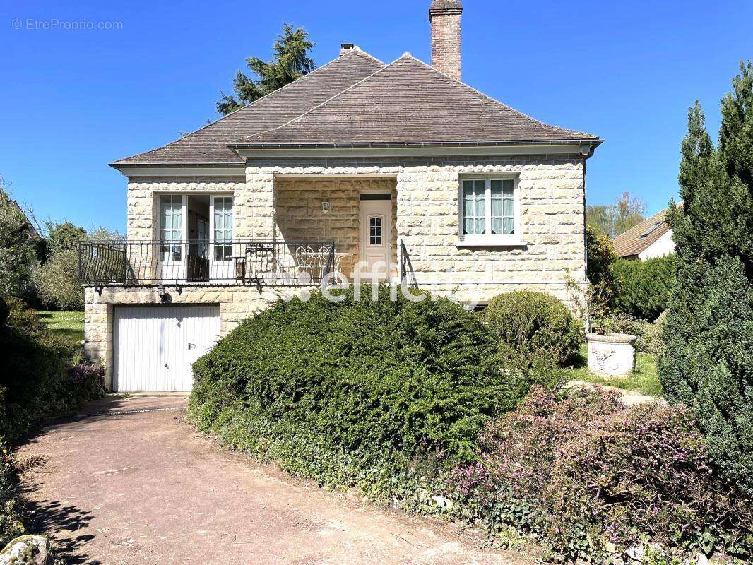Maison à RONQUEROLLES