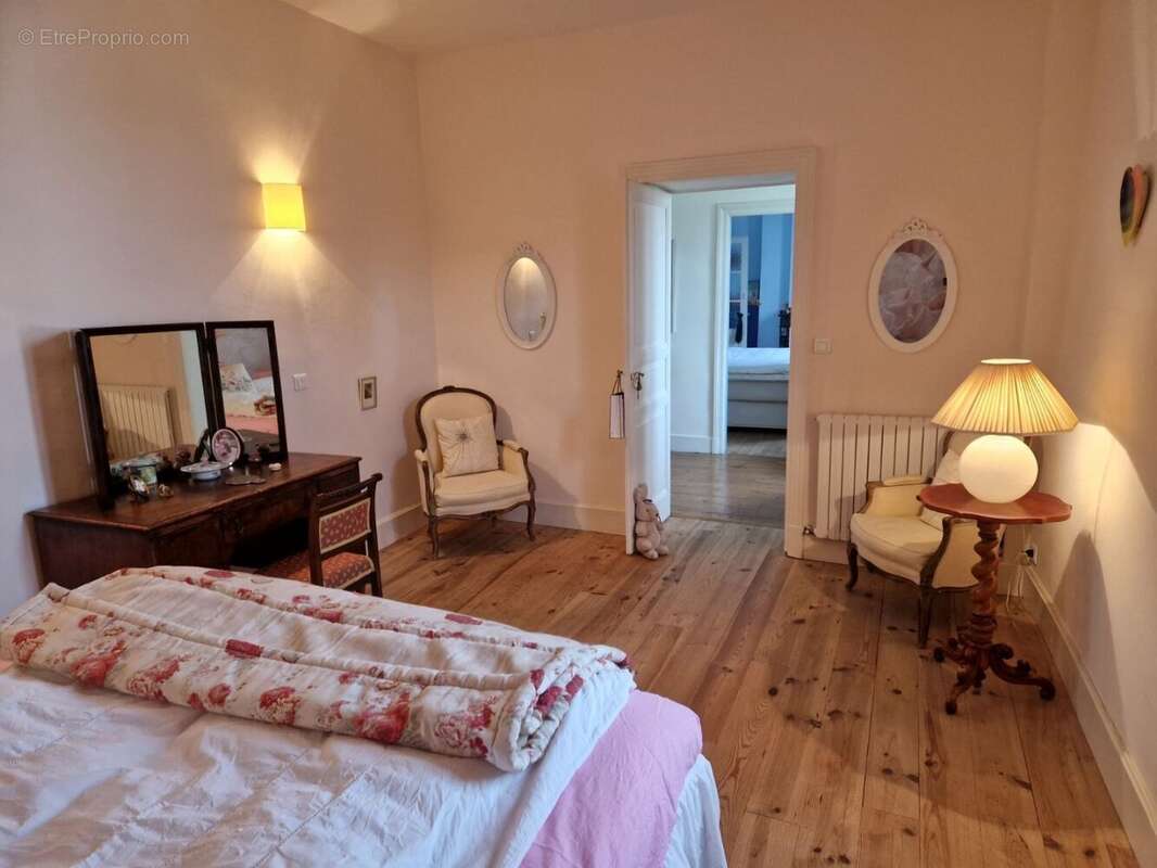 Maison à L&#039;ISLE-JOURDAIN