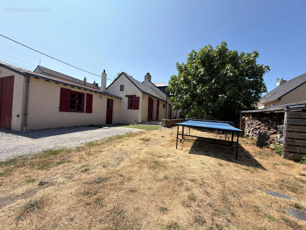 Maison d'epoque située dans le secteur de villeneuve - photo 14