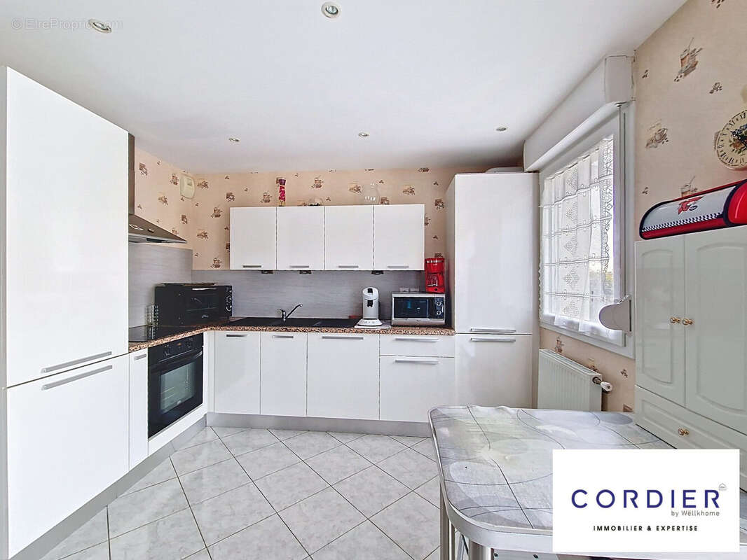 Appartement à GUENANGE