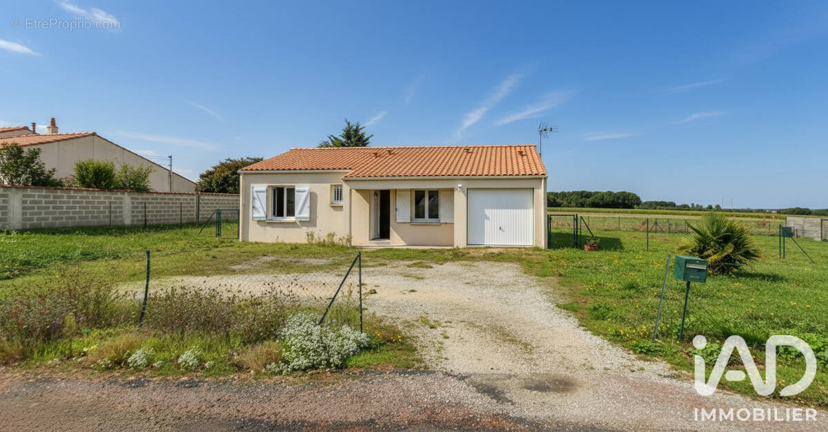 Photo 1 - Maison à MAZERAY