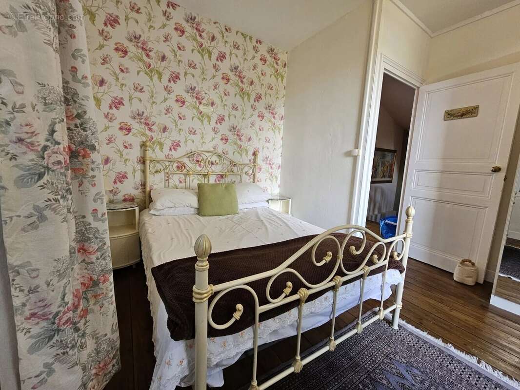 Maison à MONTEMBOEUF