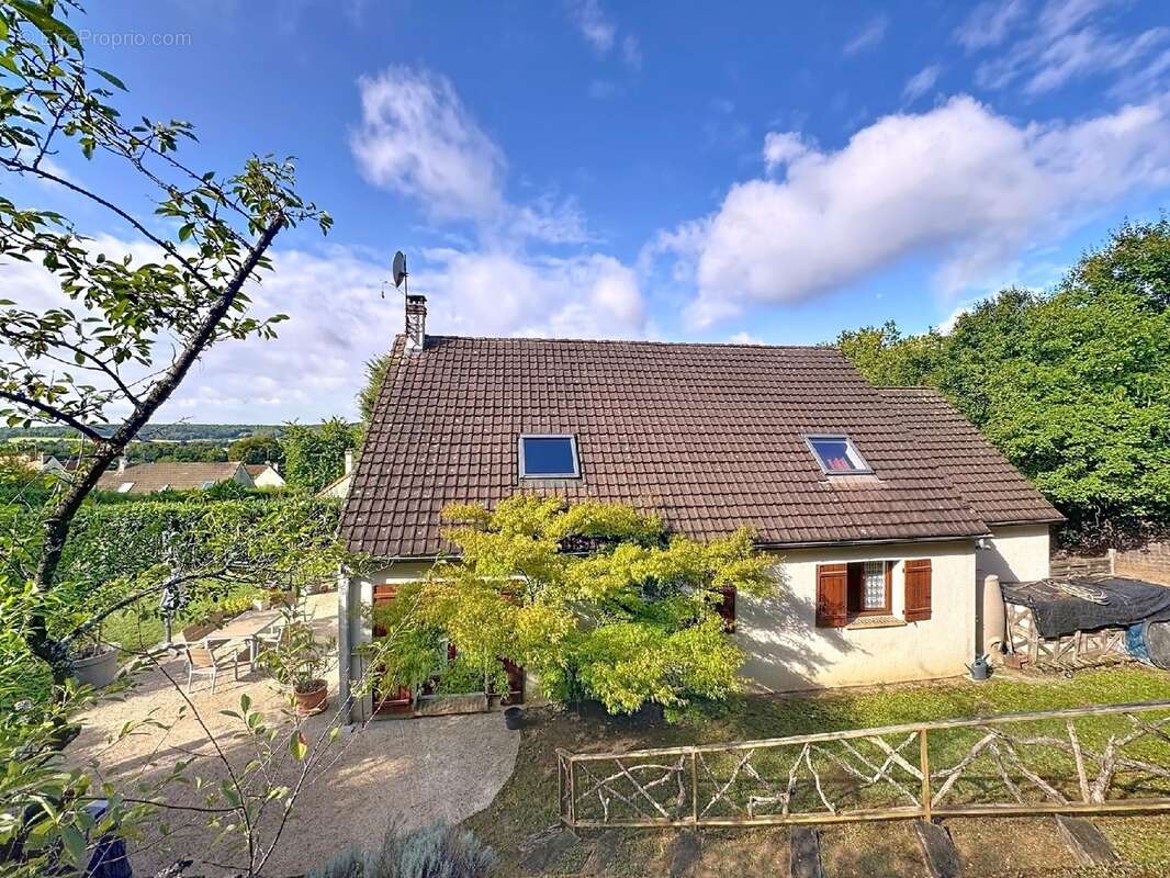 Maison à MILLY-LA-FORET