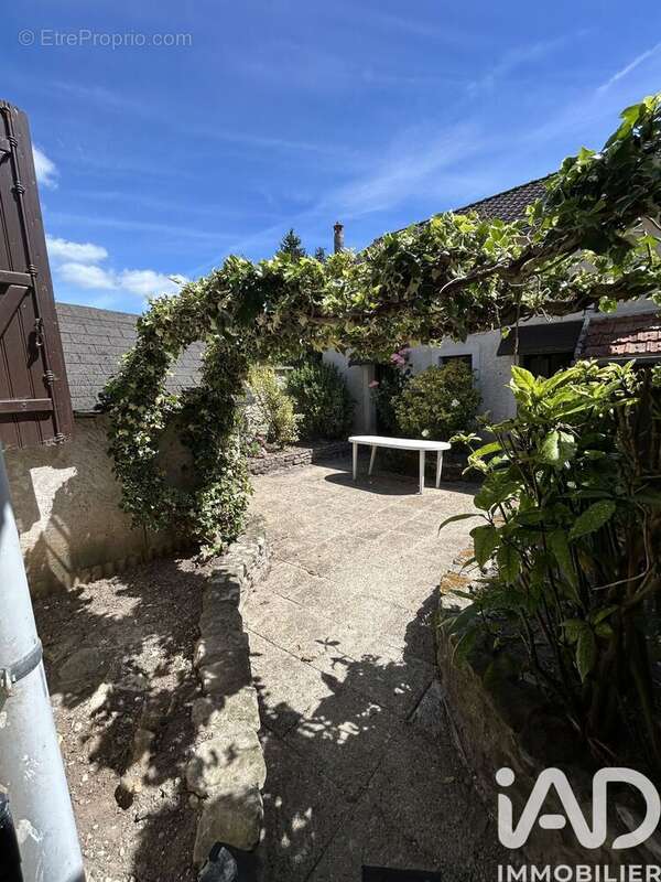 Photo 7 - Maison à VETHEUIL