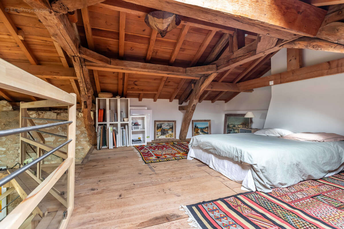 Maison à CASTILLONNES