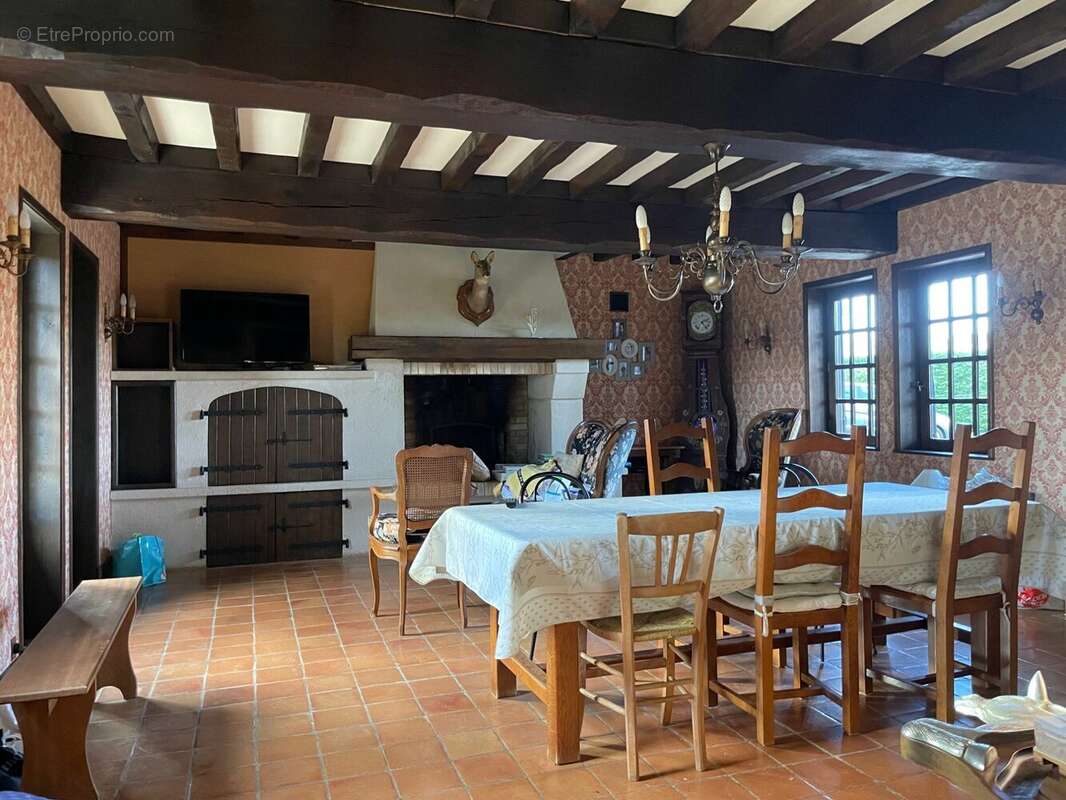 Maison à BERNAY