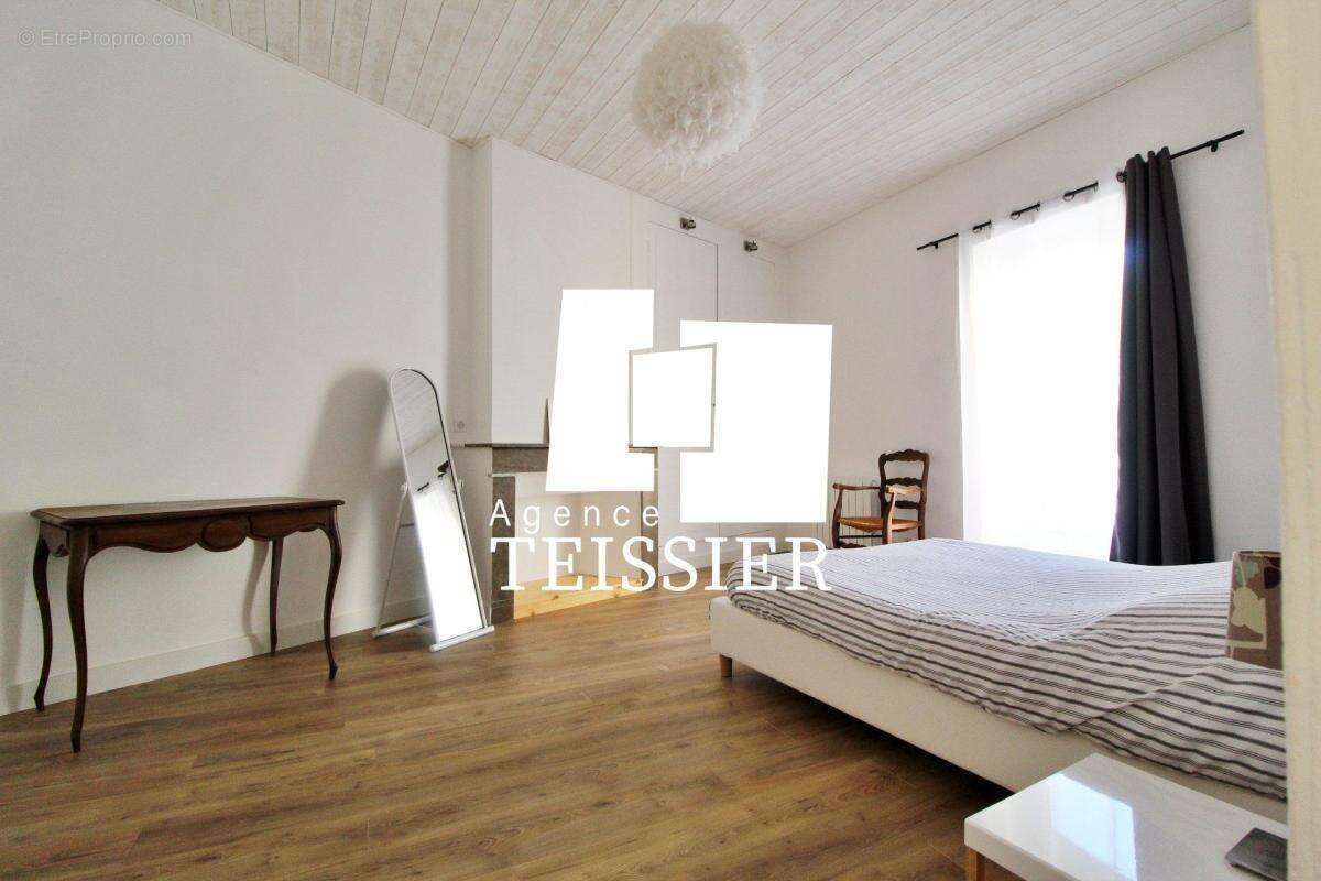 Appartement à LES VANS