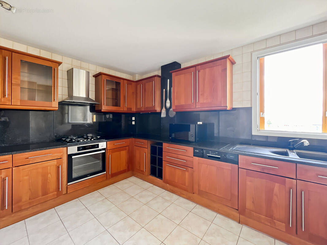 Appartement à MANTES-LA-JOLIE