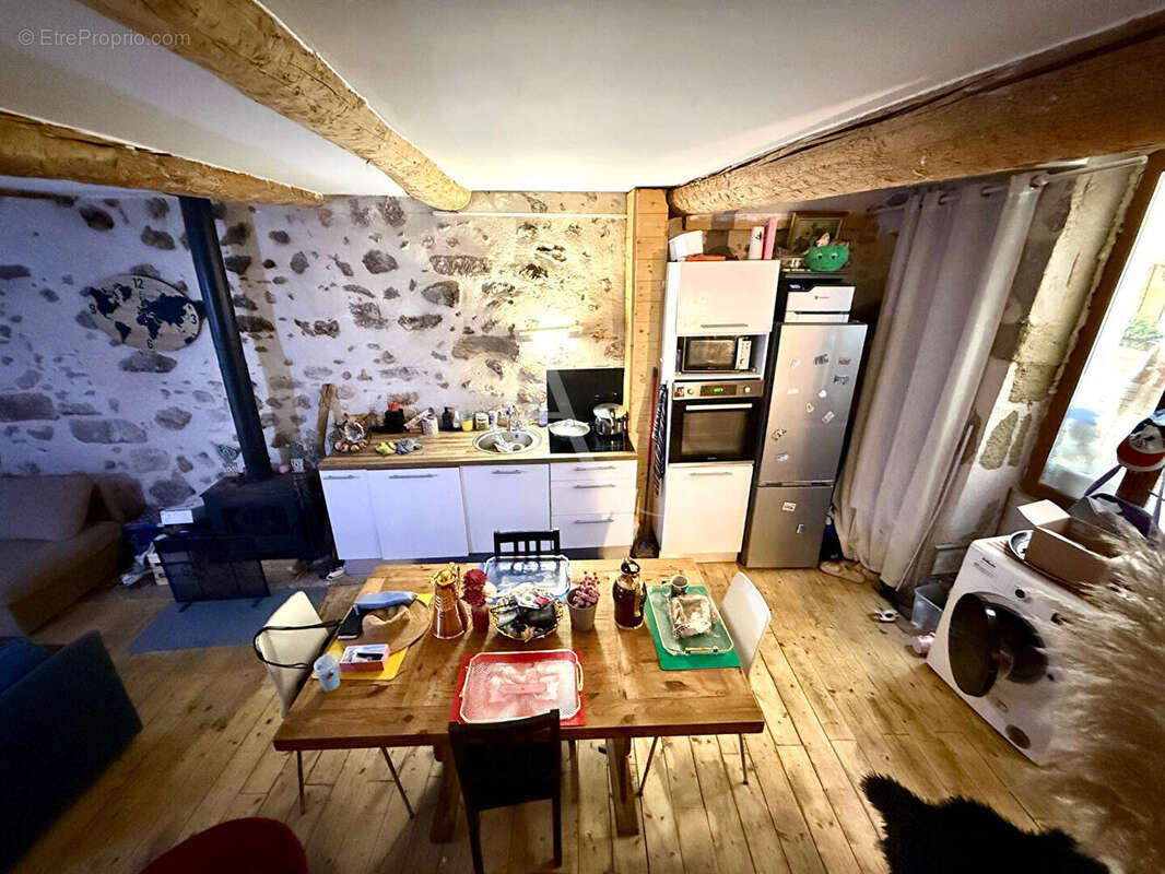 Maison à POMEROLS